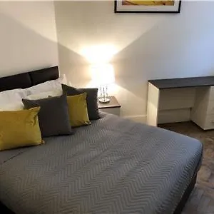 Apartment King Edward House Flat 1