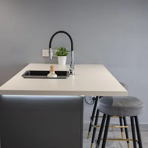 Apartment #4 Reed Street Hull Centre Nr Connexin Live